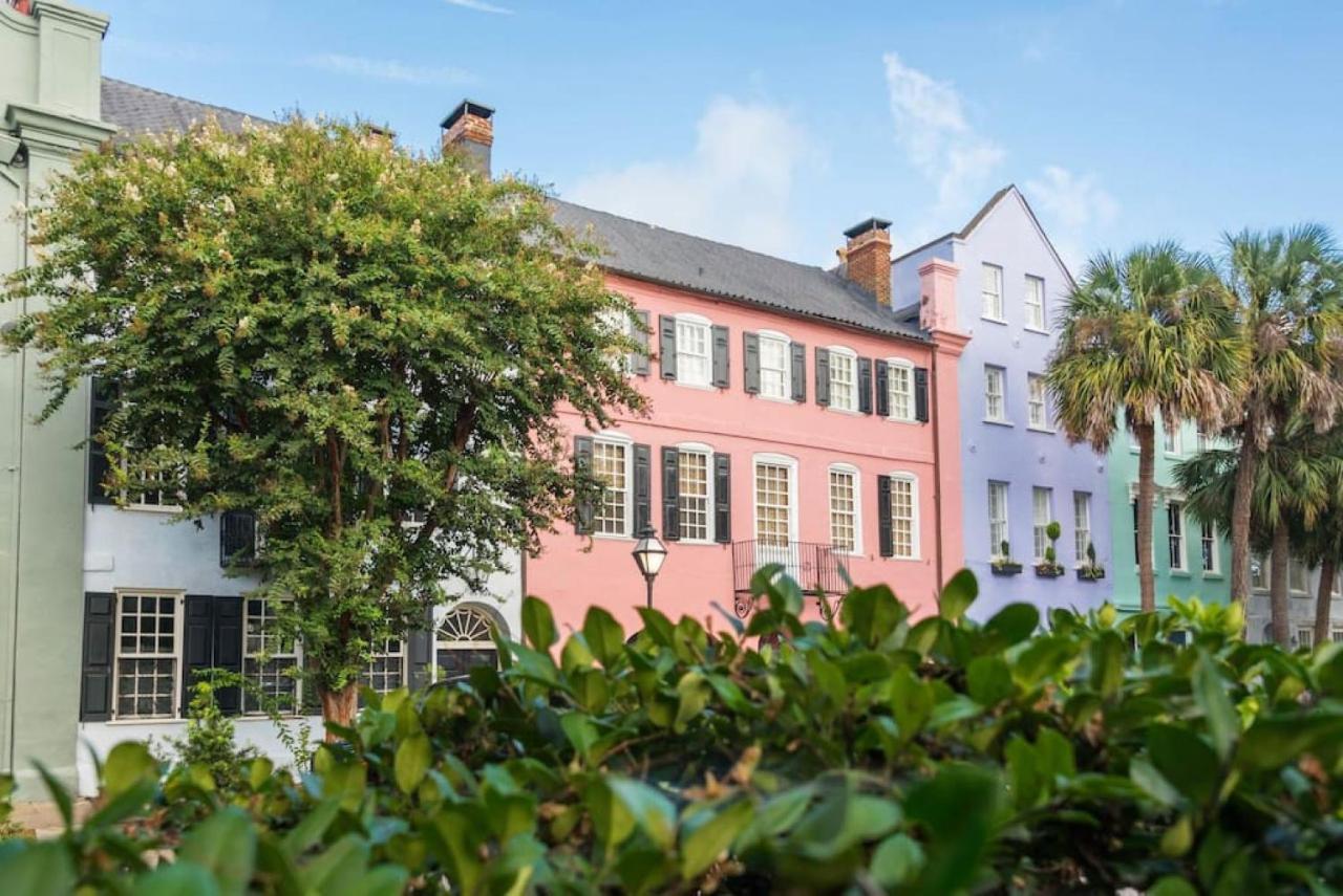 The Azalea Suite At 124 Spring Charleston Exterior photo